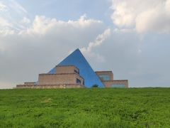 -上海市龙华烈士陵园