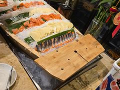 -大中华希尔顿酒店-念自助餐·海南美食·三文鱼