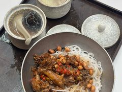 -粉观右江西鲜辣米粉(天地店)