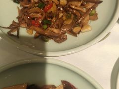 -围龙屋客家食府(福田店)