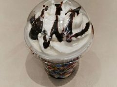 扁桃仁白巧克力之冰莹-GODIVA(美罗城店)