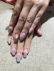 -逸日式美甲美睫工作室