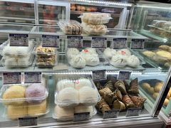 -白玉兰食品(中山公园龙之梦店)