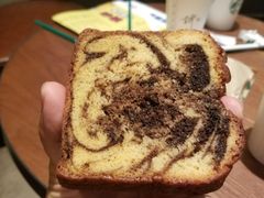 -星巴克(武汉欧利新天地店)