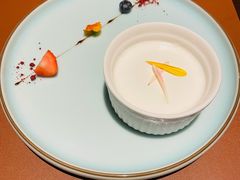 -Golden Lily河内巴黎法越料理餐厅(建国西路店)