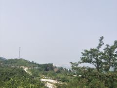 -鬼笑石后山停车场