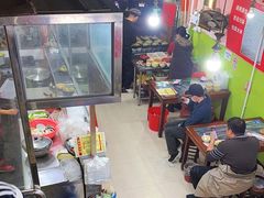 -荣记煲仔饭(高庙路店)