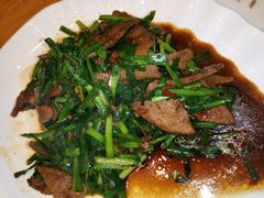 -侬佳蒸菜馆(听潮店)