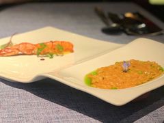 -弦月窗LUNETTE BY AMANDA(复兴路店)