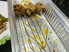 -许哥东北烧烤·铁丳烤串·宫后夹肉(繁花中心店)