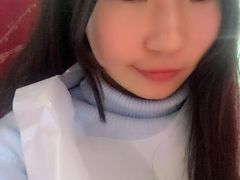 -志龙皇冠吃货椰子铺