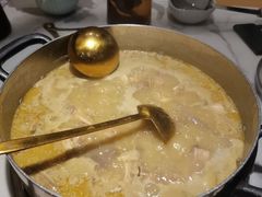 -六少·猪肚包鸡火锅(卓悦INTOWN店)