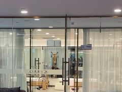 -英派斯健身旗舰店(海信国际中心馆)