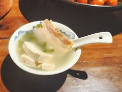 -聚汇三少·龙虾·中餐厅(莫邪路新天地店)