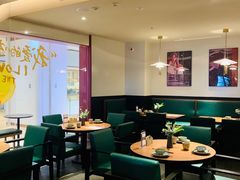 大堂-青年公社烤鸭(宝杨宝龙广场店)