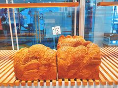-焙丽拾光(麦凯乐直营店)