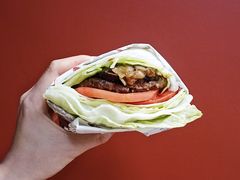 -The Habit Burger Grill 哈比特汉堡(复兴soho店)