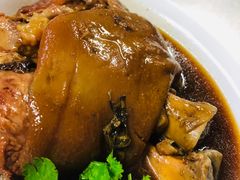 -Kha Mu Charoensang(Silom)