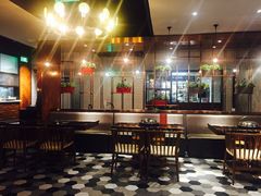 大堂-皇后餐厅-煲仔·小菜·打边炉(古北店)