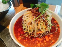 -山河屯铁锅炖·非遗东北菜(南山店)