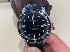 -亨吉利世界名表中心(华润万象城店)