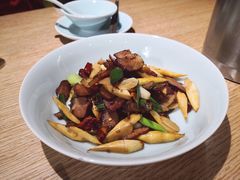 江南腊肉炒笋-去茶去餐厅(中央大街店)