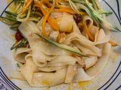 -陇上秦轩西安biangbiang面(EFC欧美金融商业城店)