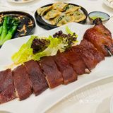 不愧是推荐即烧脆脆，BB猪🐷，京城能吃到的[调皮]烤乳猪的天花板