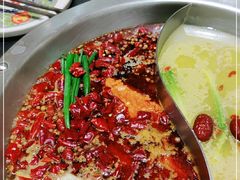 -沸炉重庆老火锅(军事博物馆店)