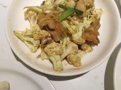 -关东小磨东北菜(漕河泾印象城店)