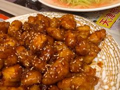 -桥头堡·坤德餐厅(滨江道店)