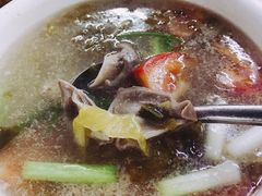 酸菜猪肚汤-飘香小食店(国平路店)