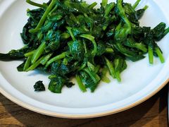 清炒豌豆尖-一轩饺子馆(丽都店)