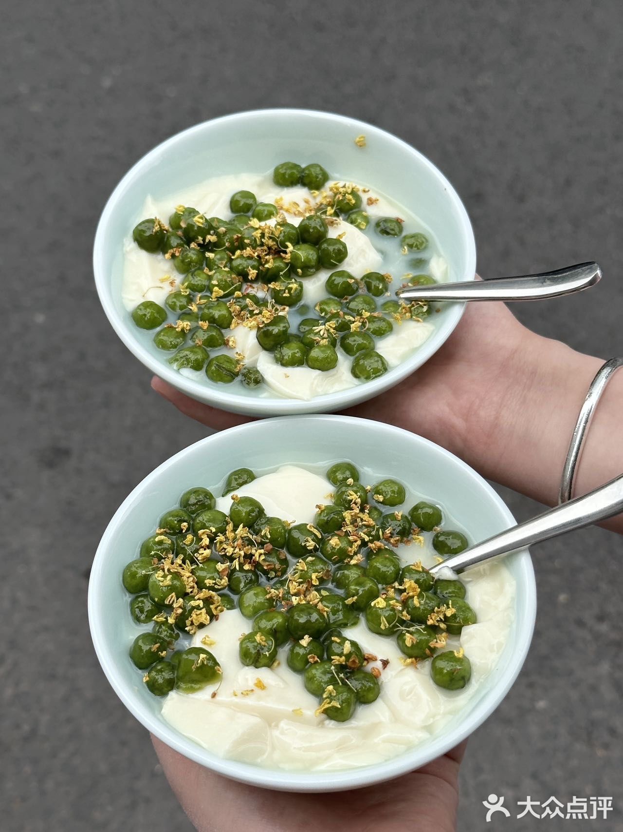 38r吃自助～成都蕞🔥青团豆花敞开吃！