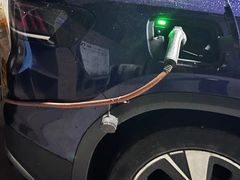 -浙商世贸玉龙酒店