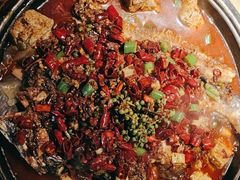 -吞鱼兽麻辣烤鱼(万达店)