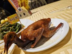 招牌烤乳鸽-石岐佬中山菜馆(张溪店)