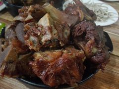 羊羯子-宝瑞门钉肉饼店