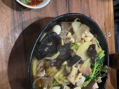 -万记麻辣烫国展总店