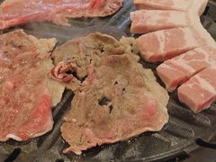 -哈哈碳都·牛肋条无限自助烤肉(宝龙店)