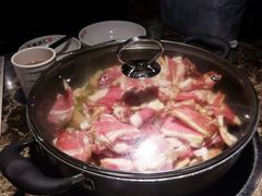 -猪啊牛呀羊啊铜盘烤肉(正大广场店)