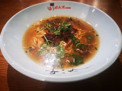 -哇蛙牛功夫面渝都料理(龙阳广场店)
