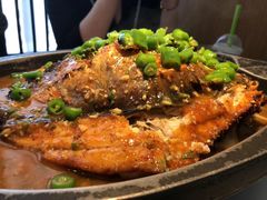 -江边城外烤全鱼(世茂广场店)