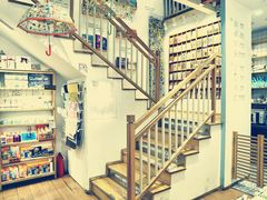-猫的天空之城概念书店(苏州平江店)
