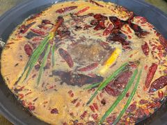 -黄潇洒老火锅(九眼桥宏济巷店)