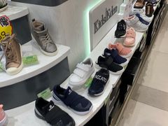 -百丽国际童鞋(泉屋百货店)