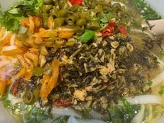 -湘人龙记老长沙米粉(鸟巢店)