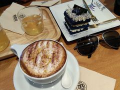 -ZING COFFEE 镜咖啡