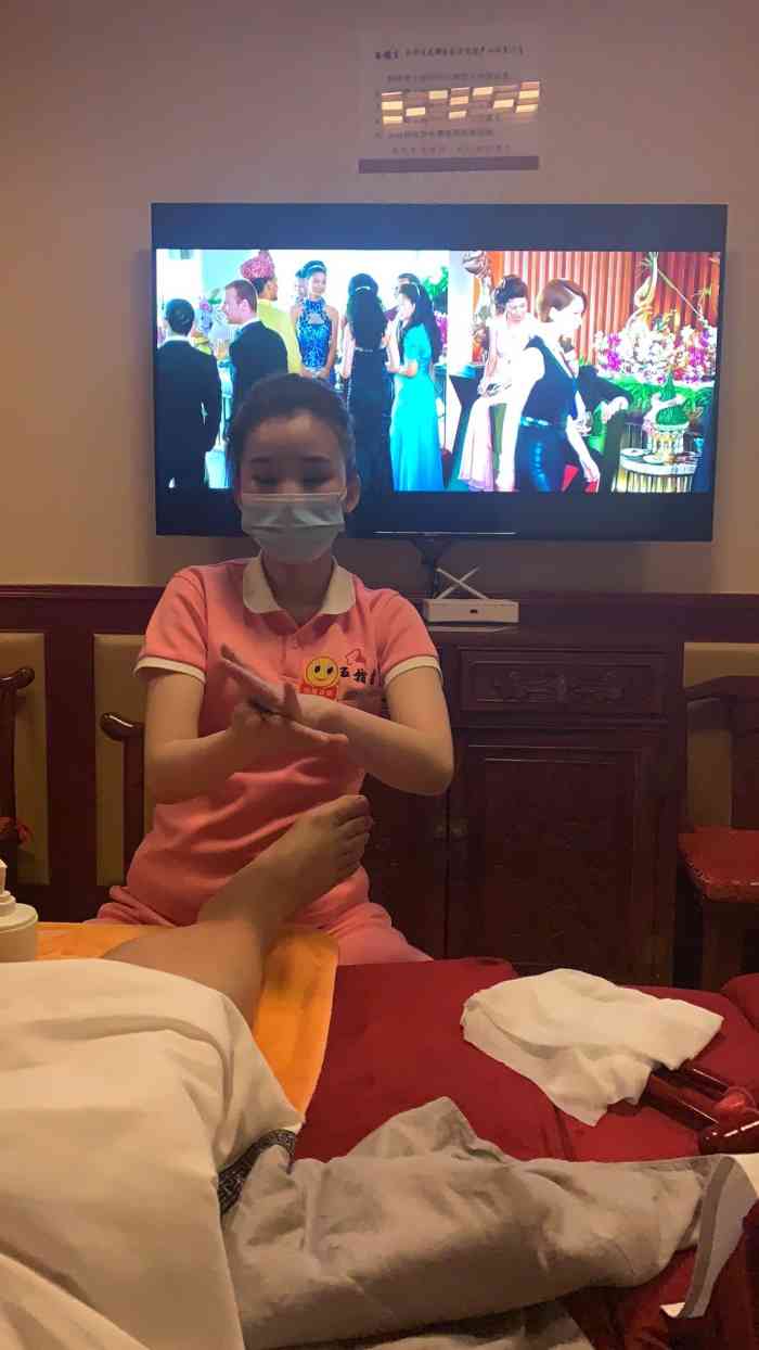 五指生足疗保健(西直门店)-"最近因走路时脚底疼痛,第一次去修脚.