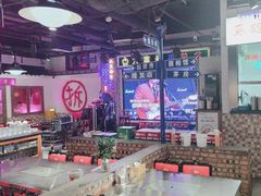 -马路牙子烧烤音乐酒馆(望京店)